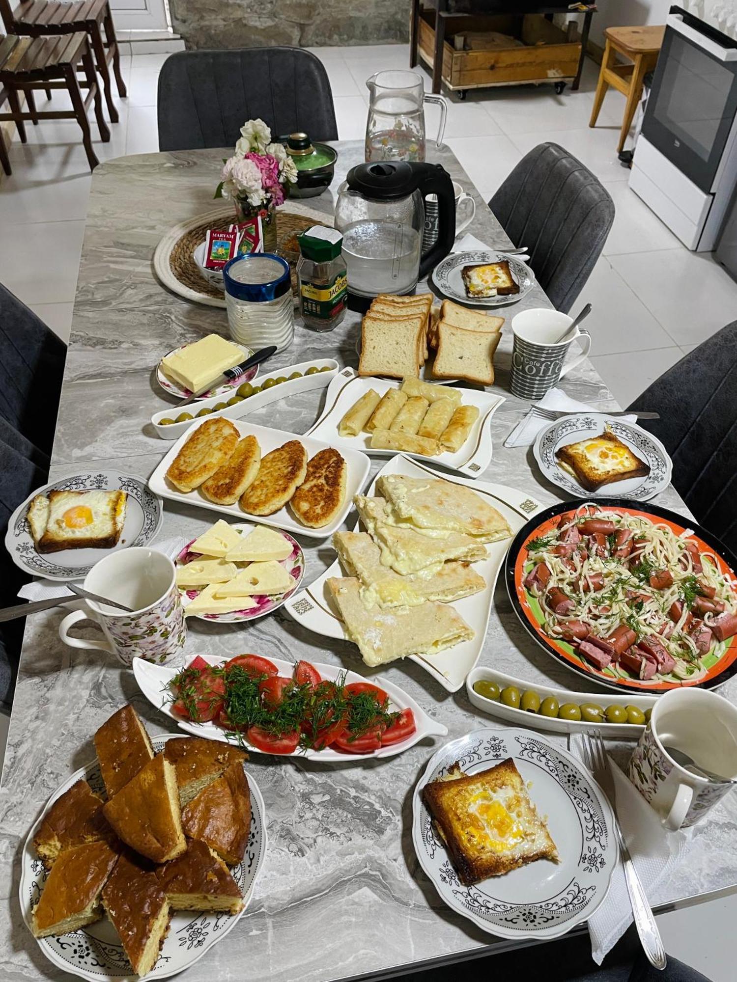 Mamuka Chartolani Guesthouse 梅斯蒂亚 外观 照片